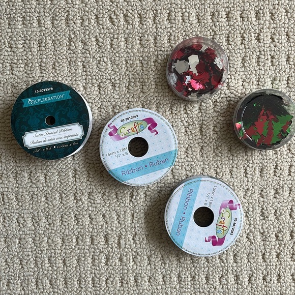 Bowdabra Bow Maker & Ribbons Bundle - Picture 12 of 13